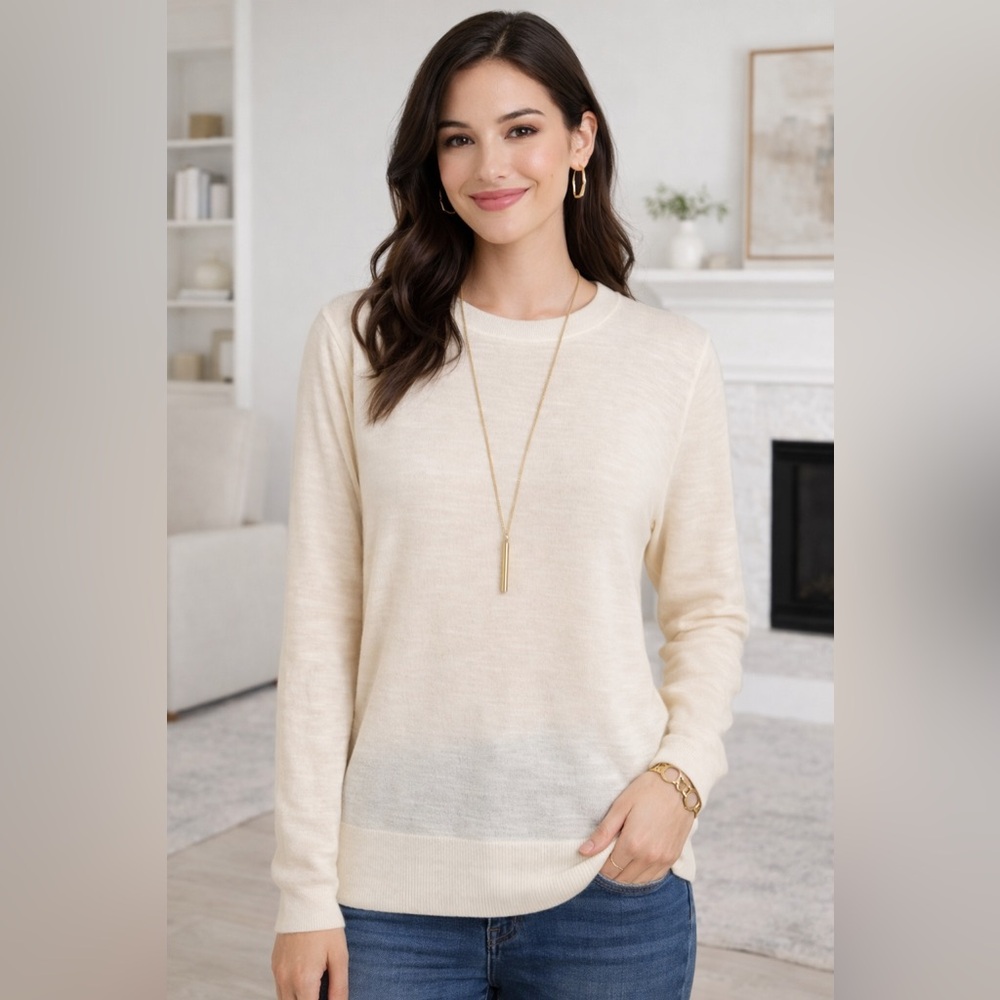 NWT Uniq Womens Ivory Color Very Sheer Long Sleeve Crew Neck Shirt Sz M / L